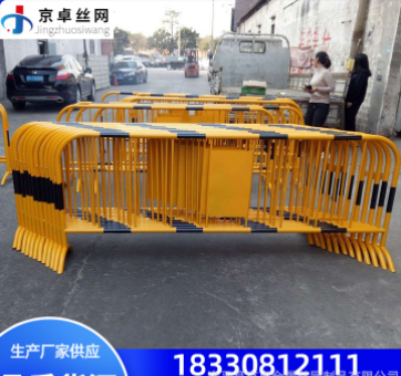 铁马护栏 组合式交通隔离栏 道路维修临时护栏 安全防护围栏